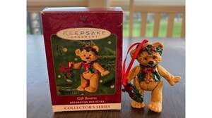 Hallmark Keepsake Ornament Gift Bearers 3rd in Series Christmas Decor Dated 2001